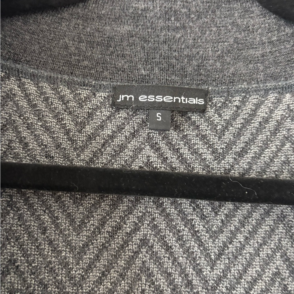 (15)Essentials Gray Chevron Cardigan - Picture 2 of 6